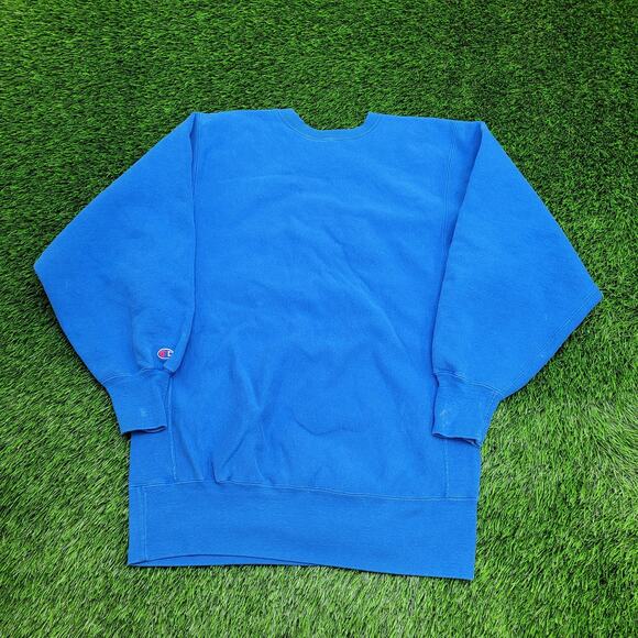 Vintage Champion Sweatshirt L/XL 21x27 Reverse-Weave Script - Picture 2 of 16